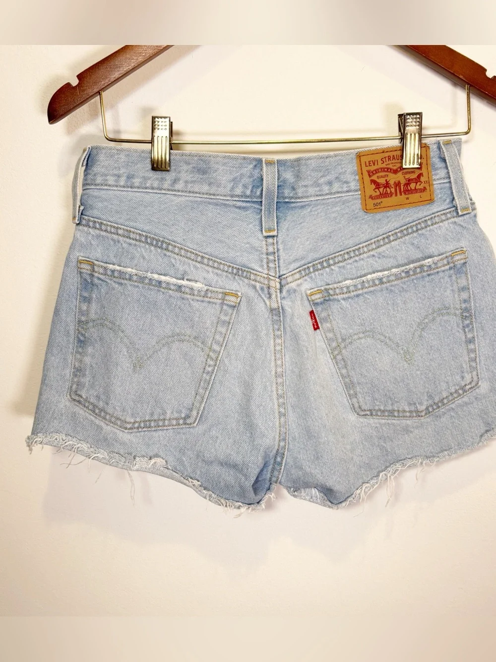 Levis size 26